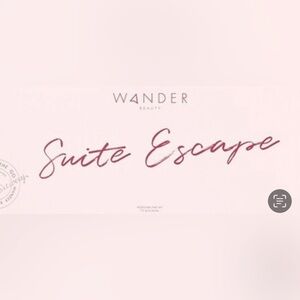 Wander Beauty Escape Eyeshadow Palette